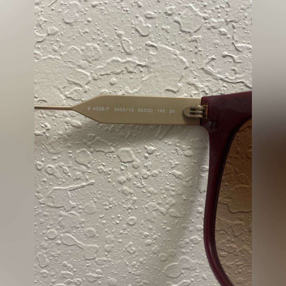 Burberry Sunglasses New - Picture 6 of 13